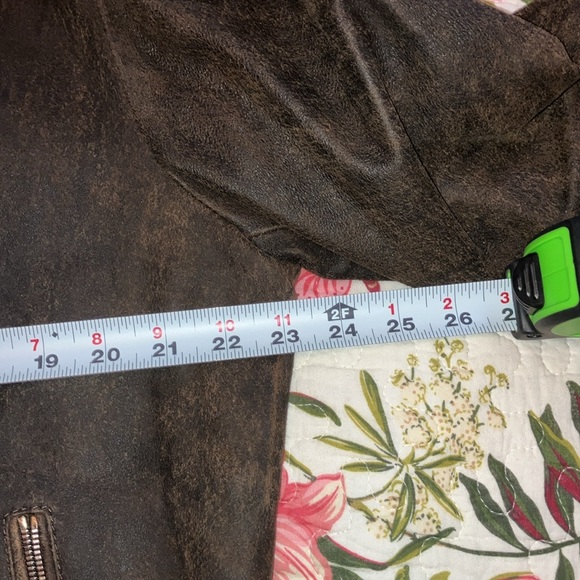 Dolce & Gabbana.. distressed leather bomber size 56 - Picture 5 of 5